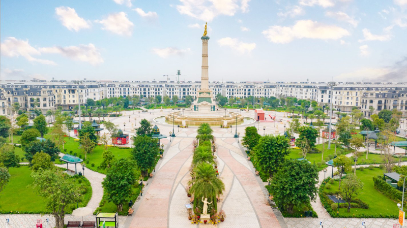 Quảng trường trung tâm Vinhomes Ocean Park 2